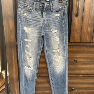 Abercrombie & Fitch Light Blue Distressed Skinny Jeans
